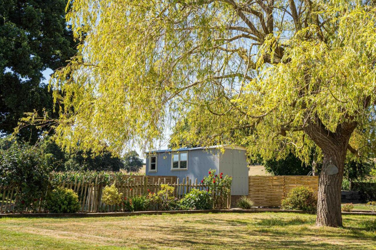 The Hideaway Hut - 1 Bed Shepherds Hut - Hereford Apartment Exterior photo